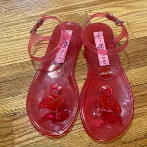 Katy Perry jelly sandals with a flamingo at the toe